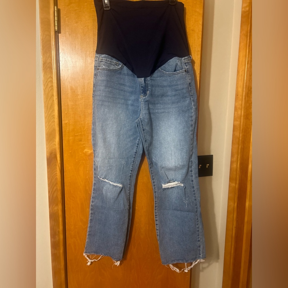 Pink blush maternity jeans size 31